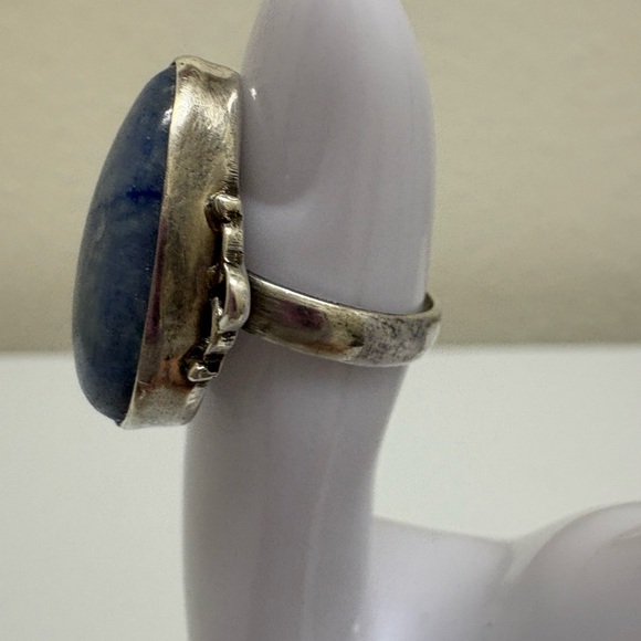 Artisan Sterling Silver Sodalite Teardrop Cabochon Ring - Picture 2 of 8